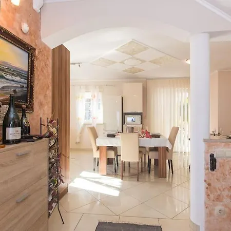 Luxury Emily With Amazing Sea View