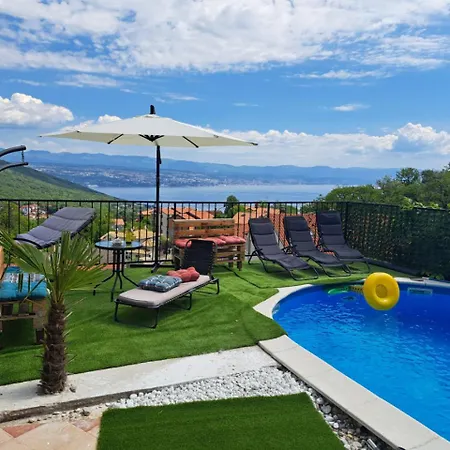 Διαμέρισμα Luxury Emily With Amazing Sea View Lovran